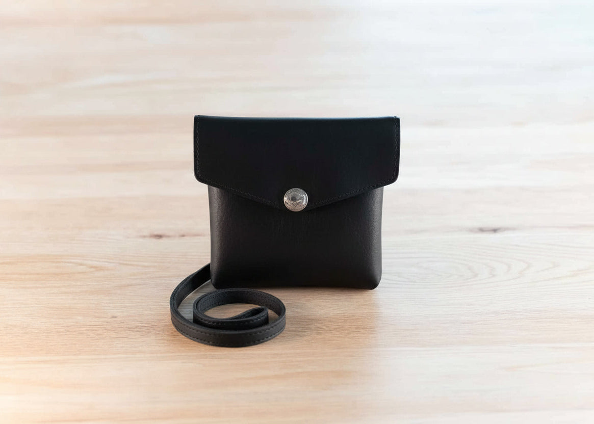 HMK Bison Leather Purse